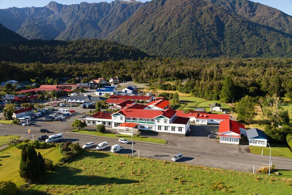 Heartland Hotel Fox Glacier Exterior photo